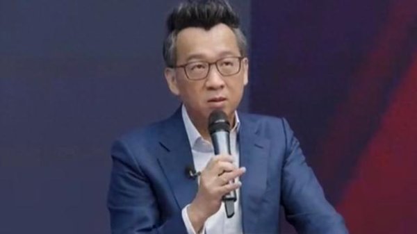 辉煌优配 洪灝: 巴菲特的炼金术